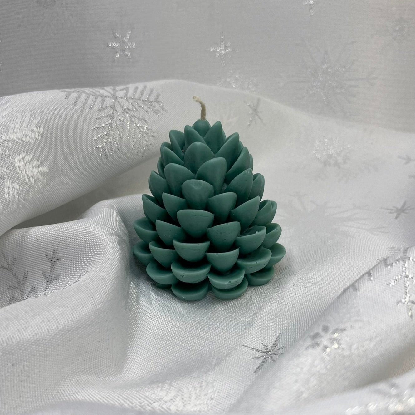 Pine Cone - 105g zapach leśny