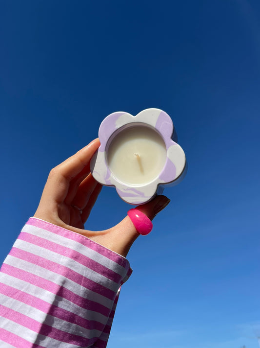 ŚWIECA SOJOWA KWIATEK CASHMERE KISS