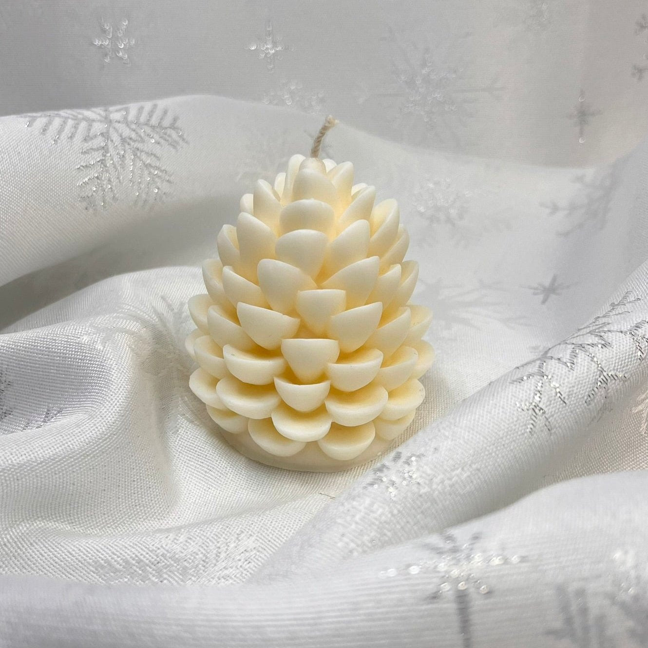 Pine Cone - 105g zapach leśny