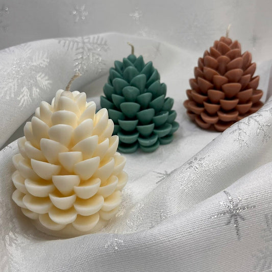 Pine Cone - 105g zapach leśny